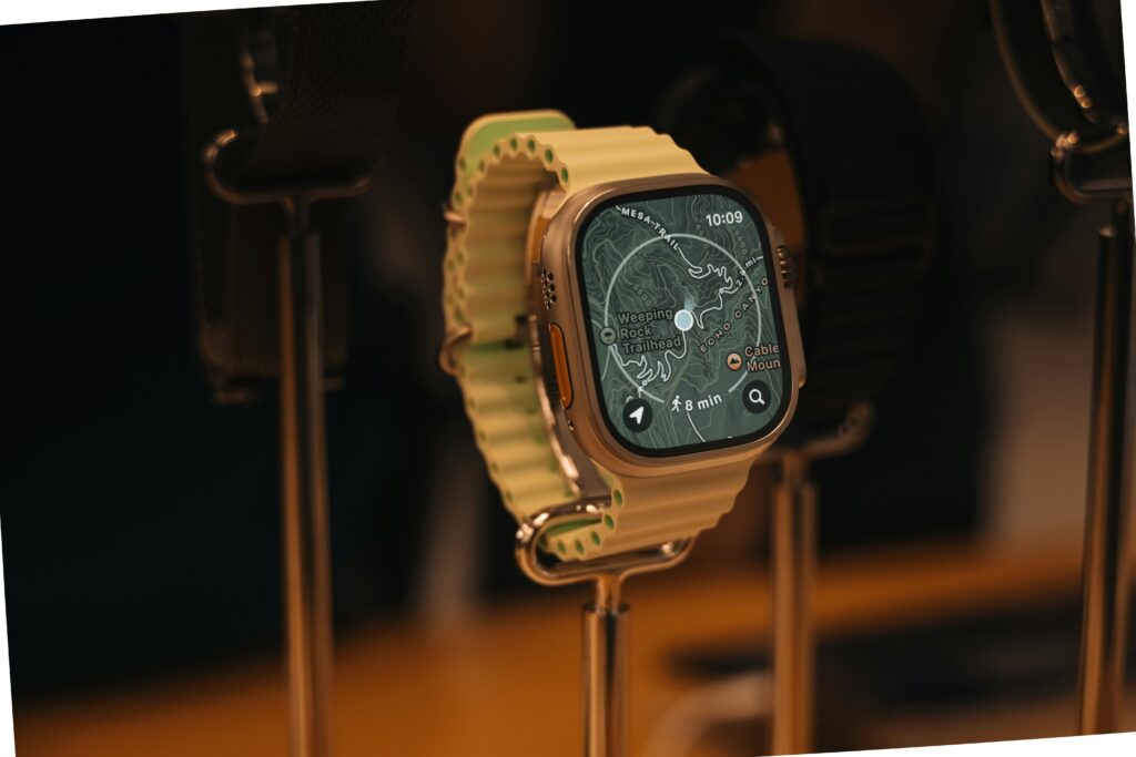 The Role of Wearable Tech in Monitoring Performance
